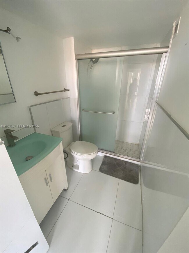 Photo - 2780 NE 183rd St Unit 909