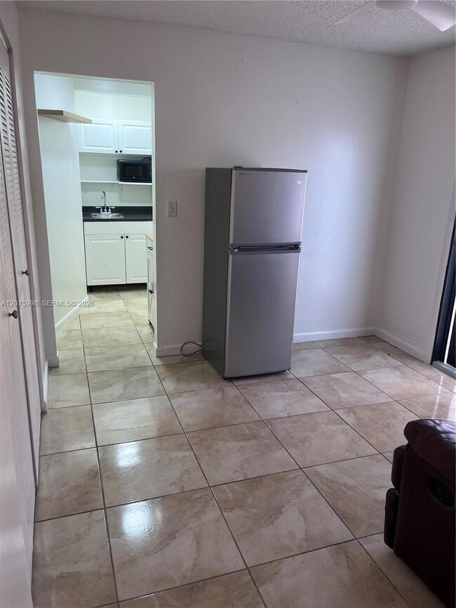 1115 SW 136th Pl Unit 2