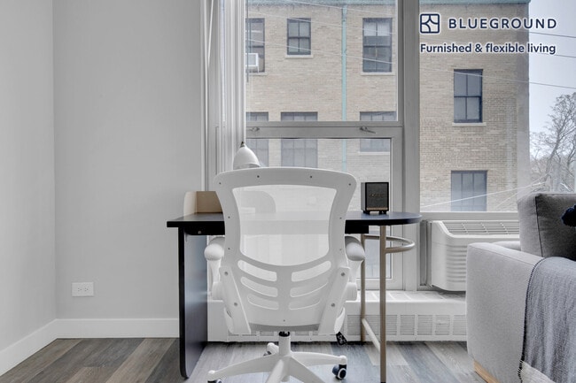 Photo - 5600 N Sheridan Rd Unit FL3-ID656