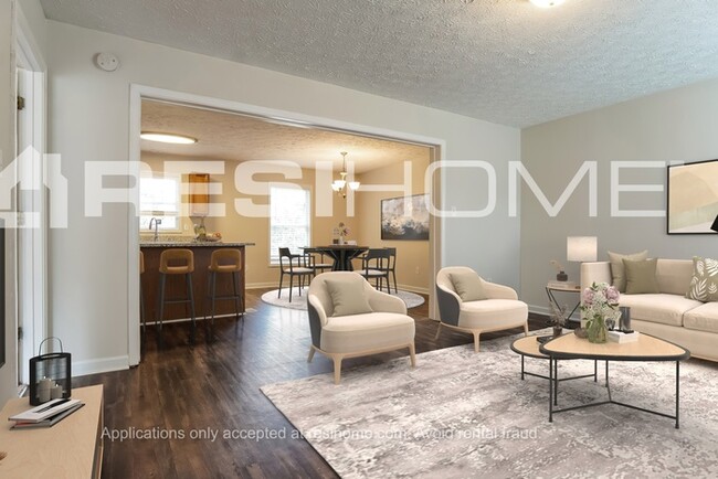 4925 43rd Way N