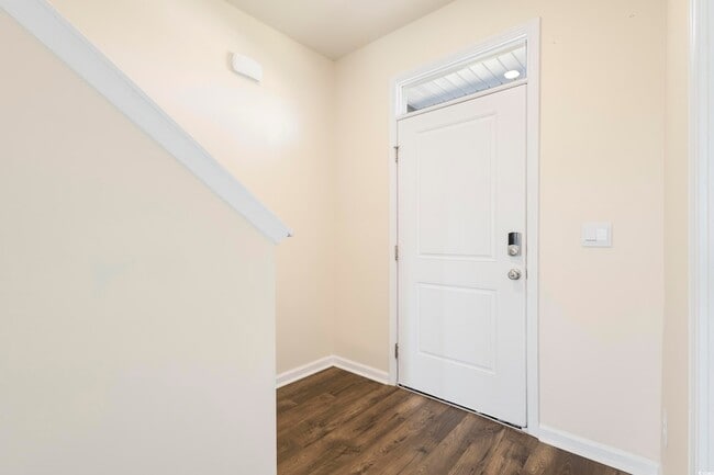 Photo - 1715 Perthshire Lp