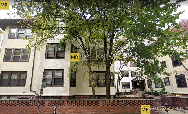 Building Photo - 15 Story St Unit 36 Rental