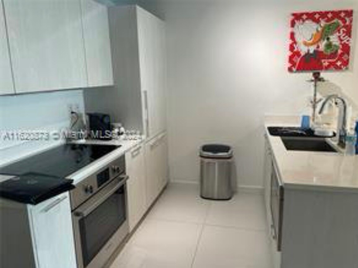 Photo - 501 NE 31st St Unidad Paraiso Bayview Rental
