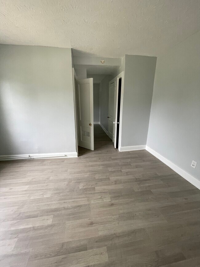 Photo - 2850 Harris Pl Unit 2850 Harris PL #3