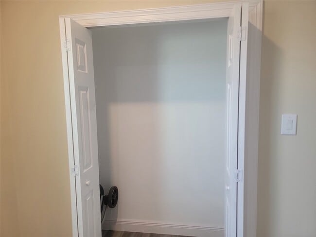 Photo - 2250 Rd 5732