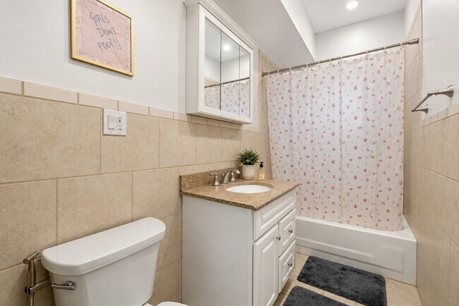 Photo - 66 Mozart St Unit 3