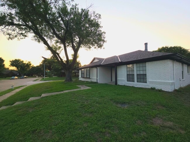 Allen | 3 Bed 2 Bath | Single Family Home ... - Allen | 3 Bed 2 Bath | Single Family Home ...