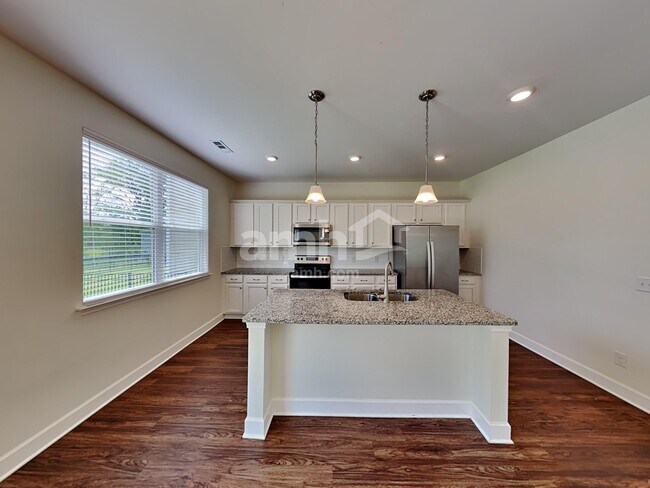 Photo - 1021 Bluewater Dr