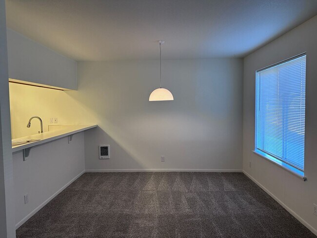 Photo - NE Bend Rental Near St. Charles Hospital | 2 Bed, 1 Bath | Off-Street Parking | 97701 Unit #2