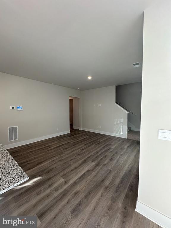 Photo - 114 Haida Ln