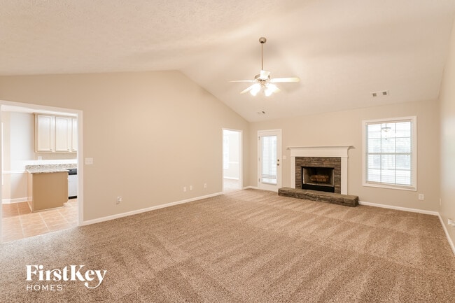 6028 Cole Ln