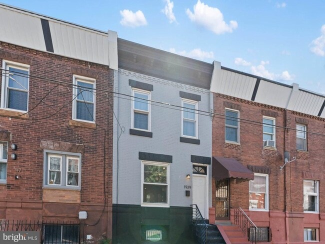Photo - 1939 S 23rd St