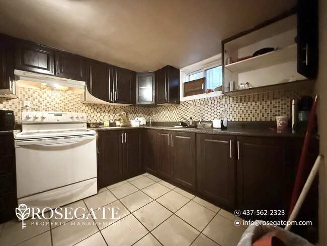 Building Photo - All-Inclusive 2-Bedroom Basement Apartment with Internet – Scarborough Unit 2