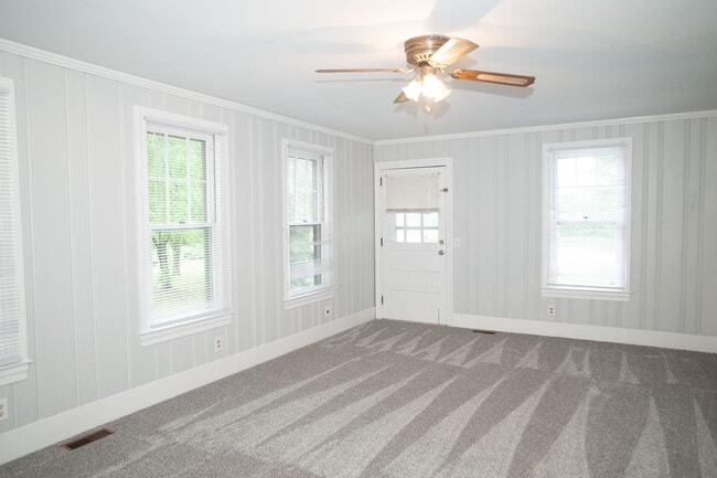 Photo - 2032 Piney Grove-Wilbon Rd