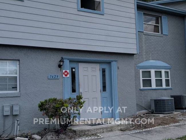Photo - One Bedroom One Bath First level. Move in special!! Move in July 1st get $95 off The monthly price
