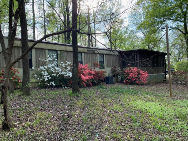 Photo - 5027 Henderson Cir