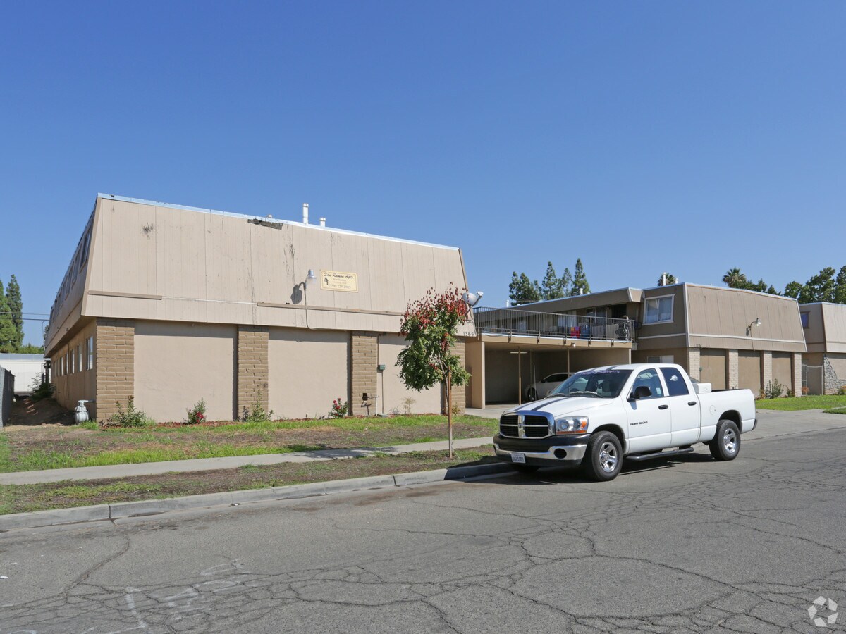 Photo - 1366-1394 San Ramon Ave