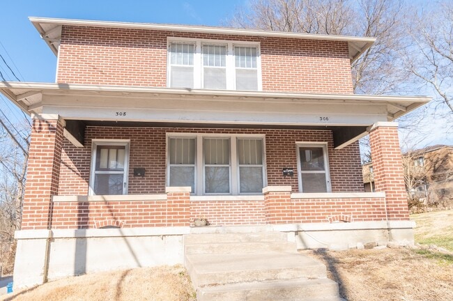Building Photo - 306 Brooks St Unit 1
