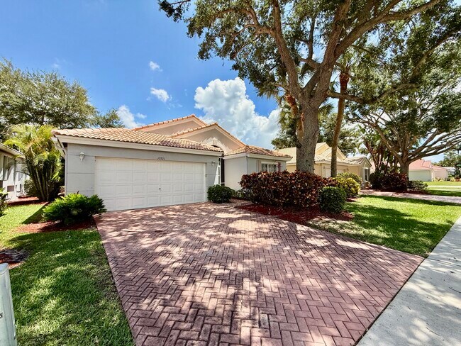 10921 Royal Caribbean Cir