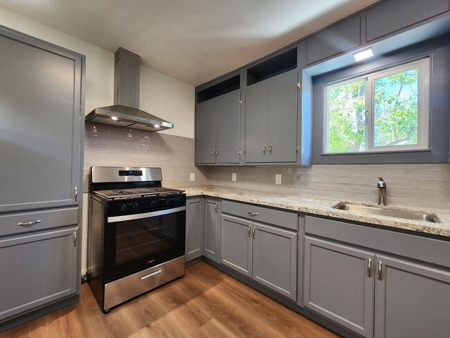 Photo - 3 Bedroom Home in NW Santa Rosa