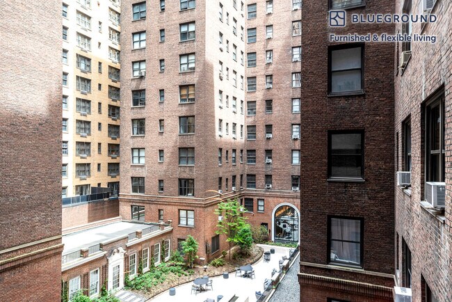 Photo - 160 E 48th St Unidad FL4-ID1171