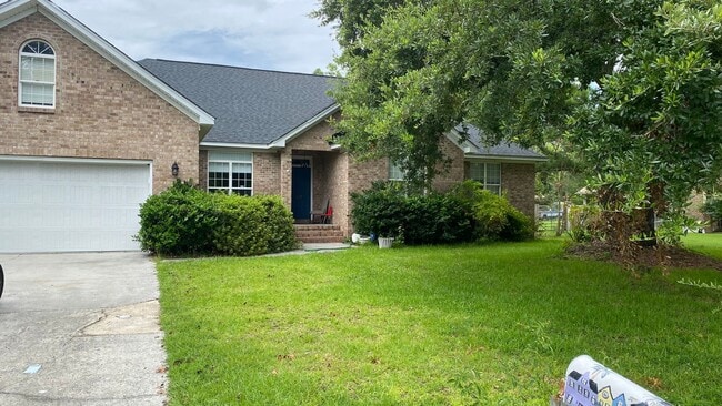 Building Photo - 4 Bedroom 3 Bath House in Indigo Point - West Ashley