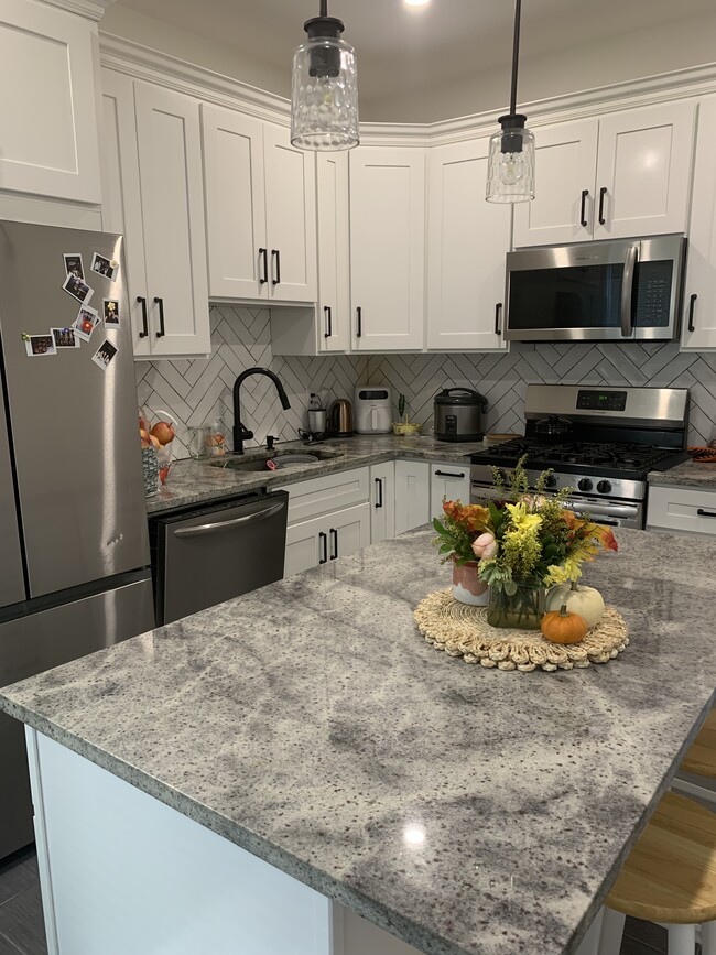 Photo - 234 Calumet St