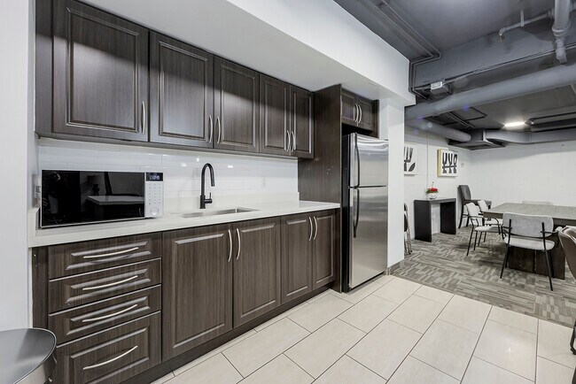 Photo - Lord Dufferin Apartments