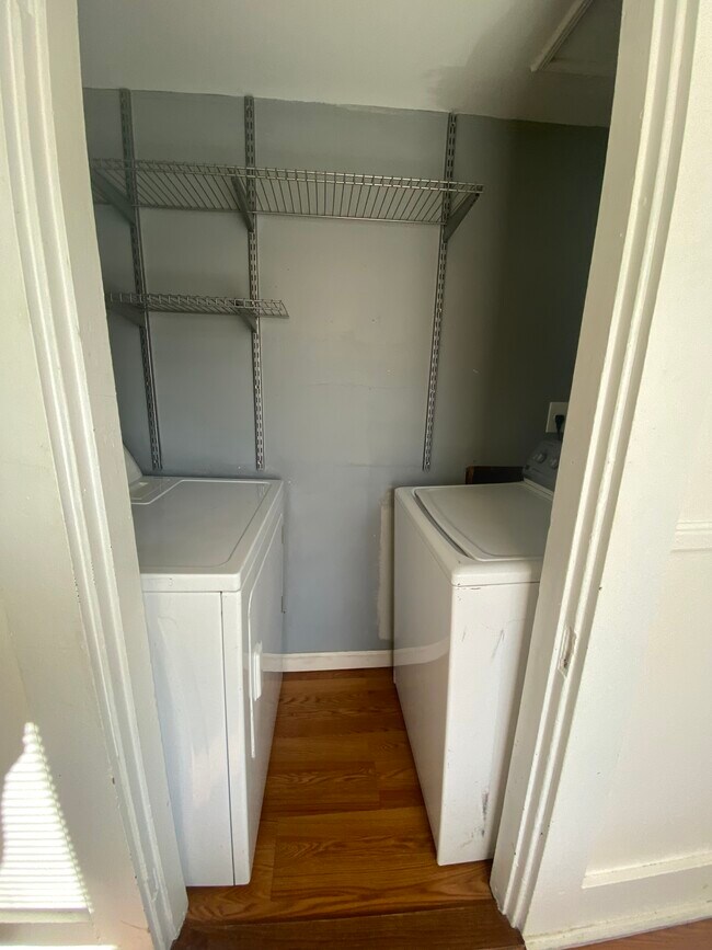 49 Franklin St Unit 2