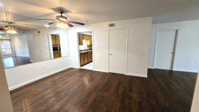 Photo - 7400 Bellerive Dr Unidad 1205