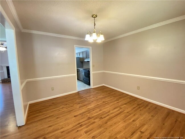Photo - 21 Pineridge Dr