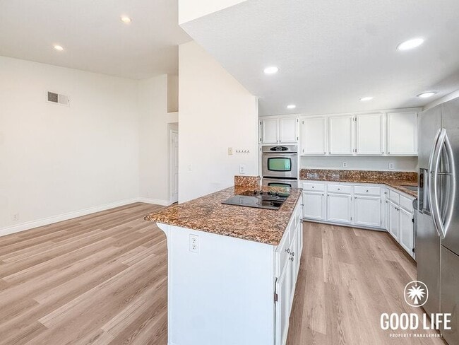 Photo - 11775 Scripps Lake Dr
