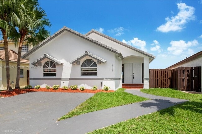 Building Photo - 5254 SW 153rd Ct Rental