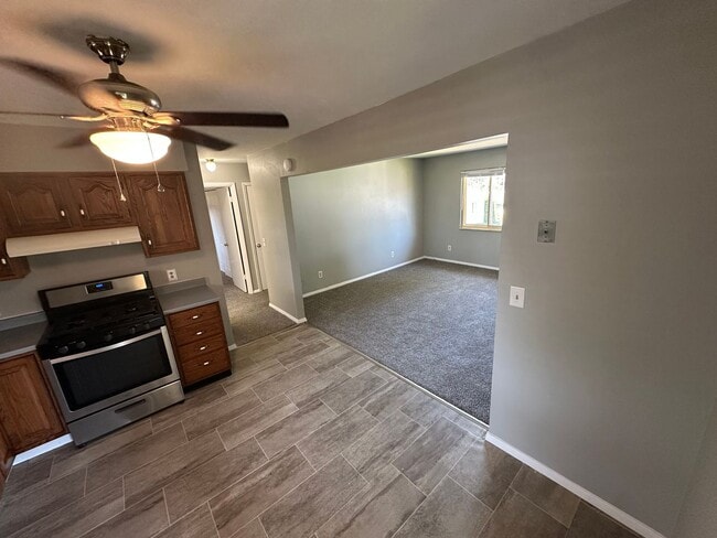 Photo - 2201 Belmont Rd Unidad Apt. B