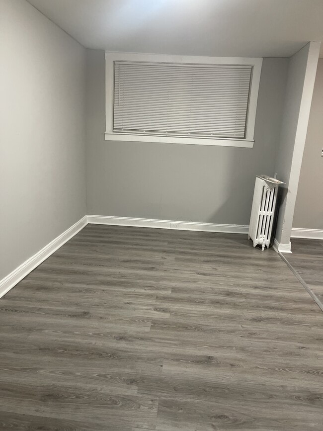 Photo - 6531 Theodore St