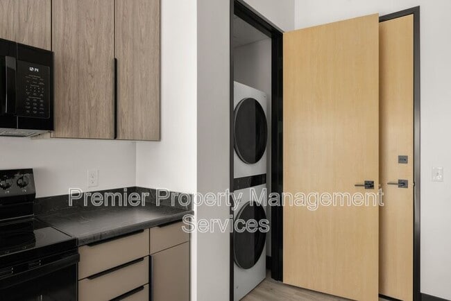 Photo - 2310 First Ave N Unit #405