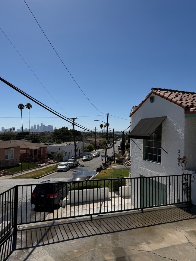 Photo - 3205 Ganahl St