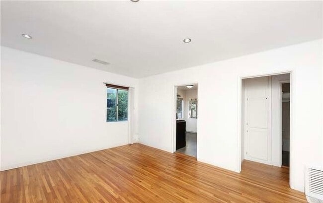 Photo - 12619 Eastbrook Ave