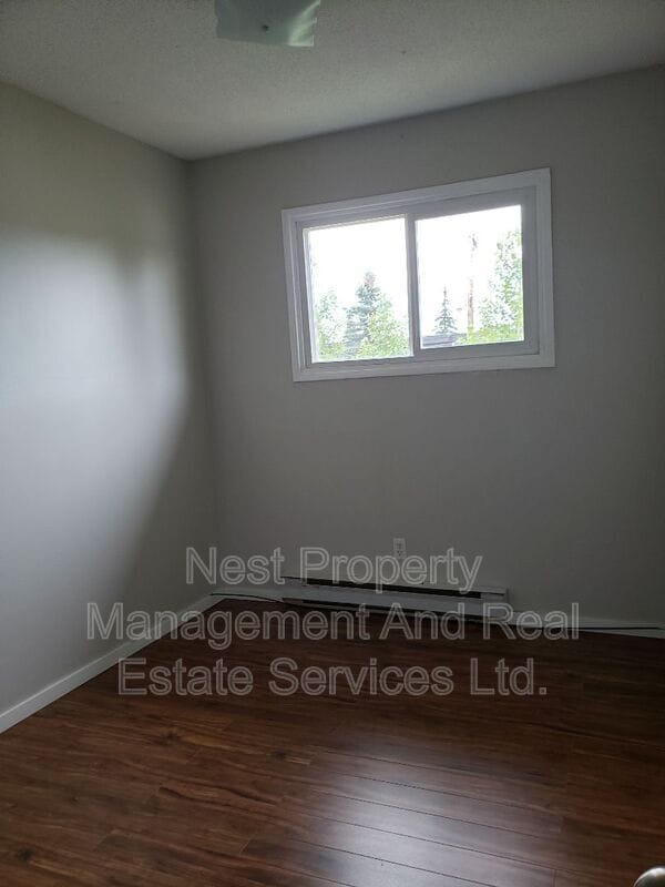 Photo - 120 Conveyor St