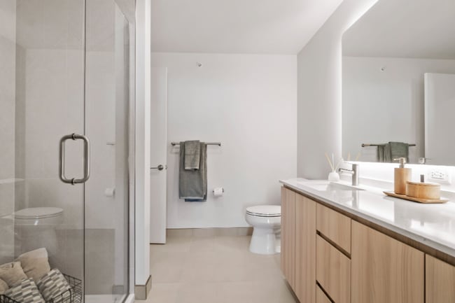 Photo - 508 S Damen Ave