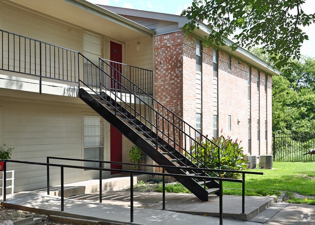 Marine Park Apartments
