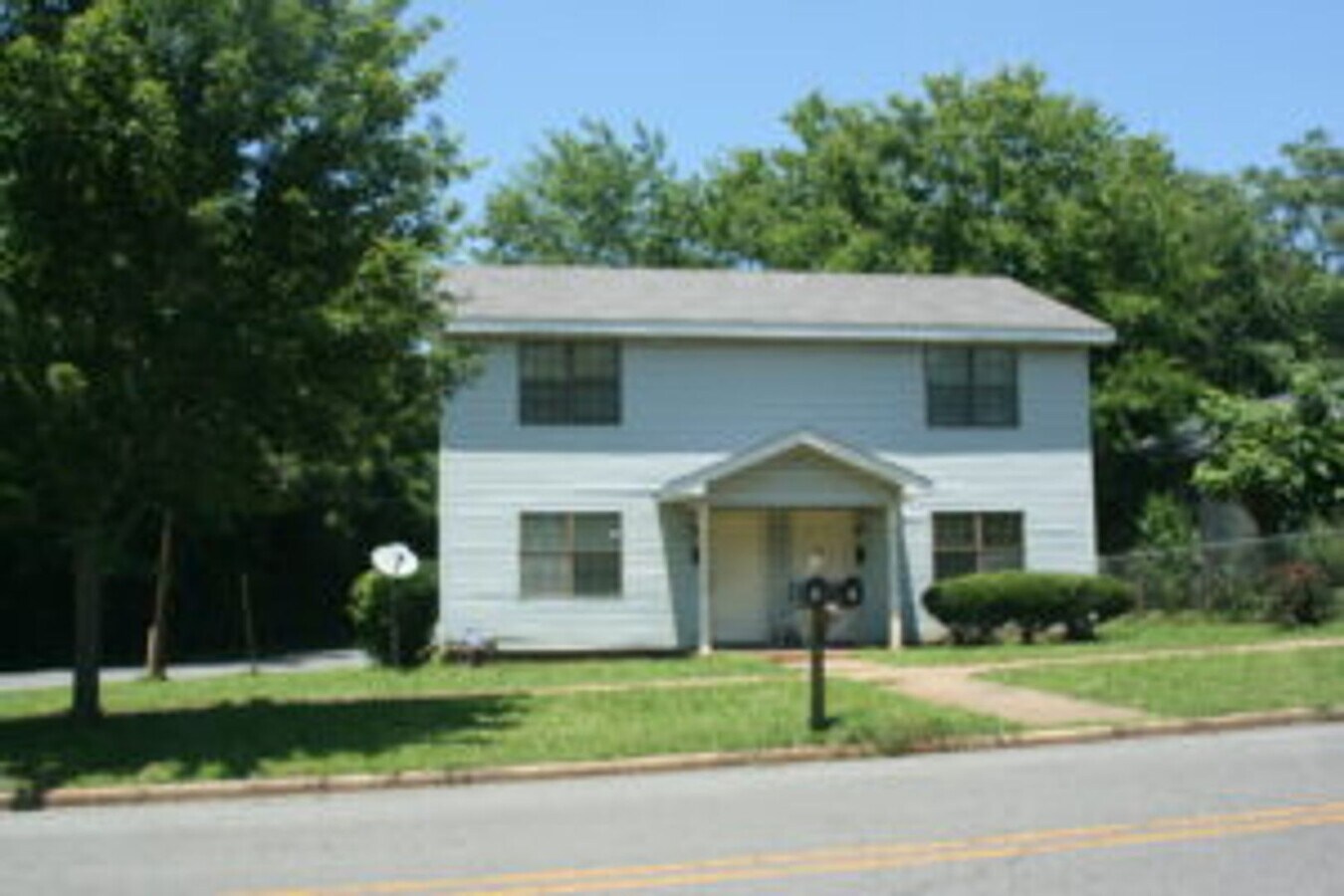 Photo - 1 E 9th St SE Unit A