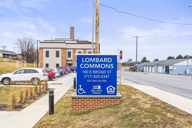 Photo - Lombard Commons