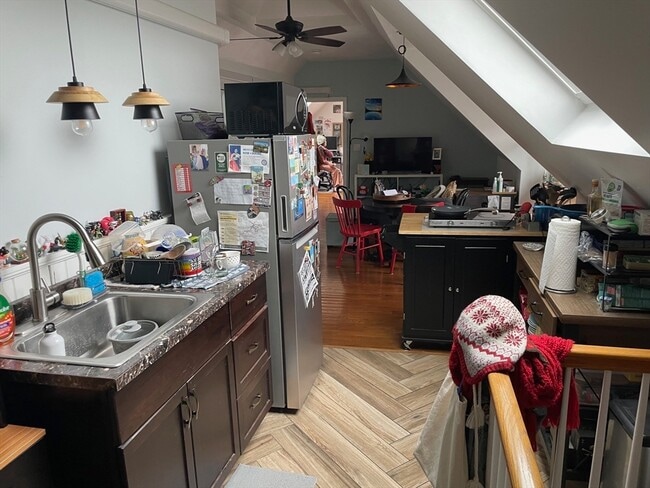 Photo - 105-107-107 Harvard St Unit 3