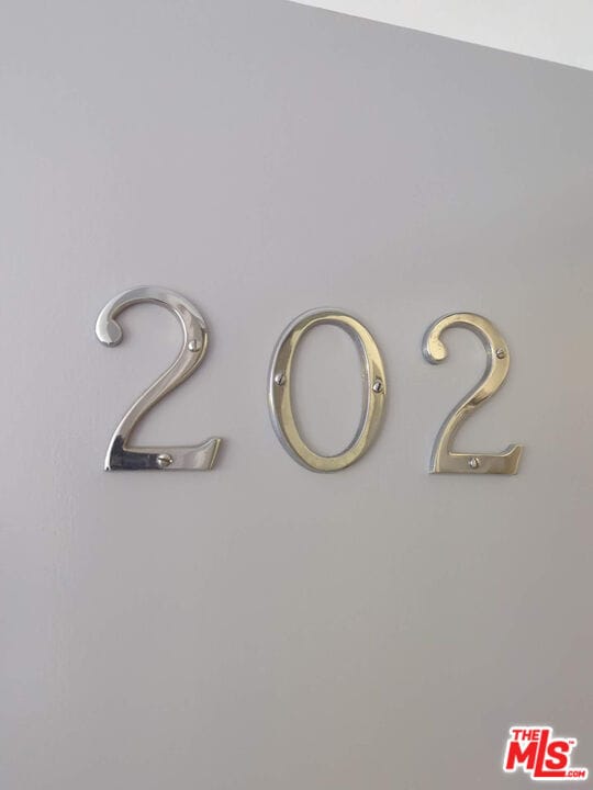 Photo - 1844 Thayer Ave Unit 202