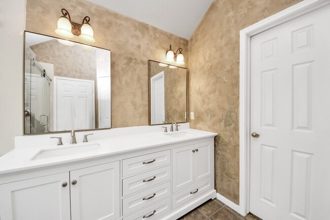 Photo - 7310 Whistle Ct