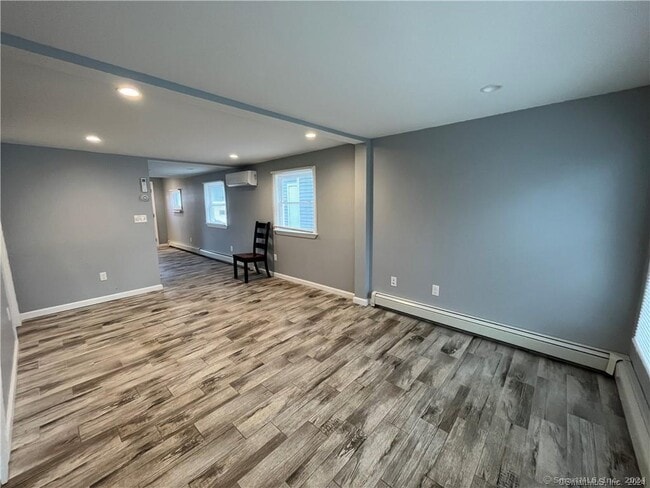 Photo - 108 Limewood Ave