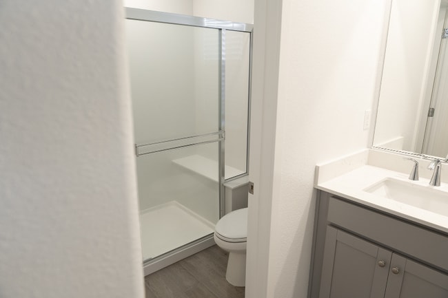 Photo - 5937 Littlestone St