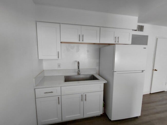 Photo - 455 W Orange Ave Unit Apt B