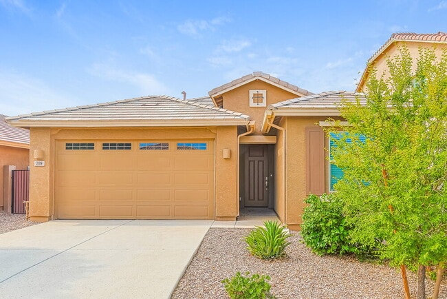 Building Photo - 289 W Tamarack Dr